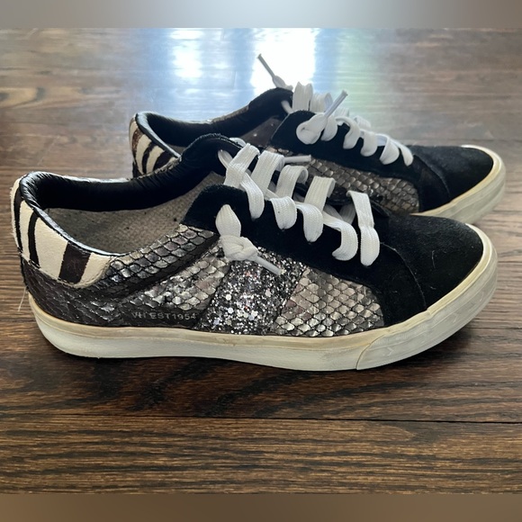 VINTAGE HAVANA Womens
Medium Low Top Player Lace-Up Athletic Sneakers - Picture 8 of 13